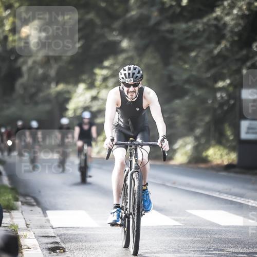 13.09.2026 - Stadtparktriathlon H.Heesch http://msf.ph/oto/10367861 13.09.2026 11:25:09 Radfahren 639, 663, 684, 735, 736, 752, 763, 770, 772, 819 meine-sportfotos.de