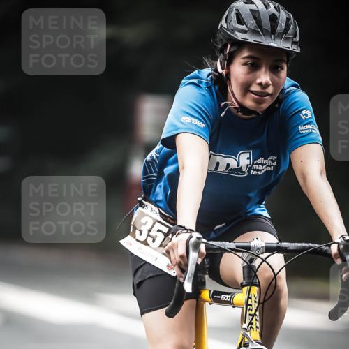 13.09.2026 - Stadtparktriathlon H.Heesch http://msf.ph/oto/10367879 13.09.2026 10:16:33 Radfahren 224, 236, 284, 289, 301, 348, 351 meine-sportfotos.de