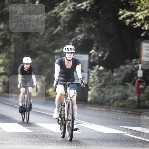 13.09.2026 - Stadtparktriathlon H.Heesch http://msf.ph/oto/10367916 13.09.2026 11:25:12 Radfahren 639, 663, 684, 735, 736, 770, 772, 819 meine-sportfotos.de