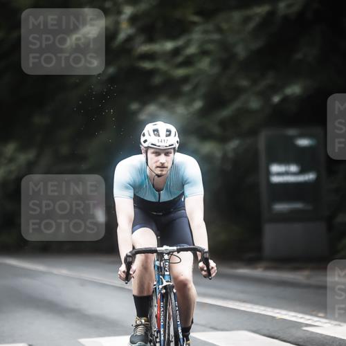 13.09.2026 - Stadtparktriathlon H.Heesch http://msf.ph/oto/10367930 13.09.2026 13:18:19 Radfahren 1329, 1367, 1397, 1417, 1431, 1443 meine-sportfotos.de
