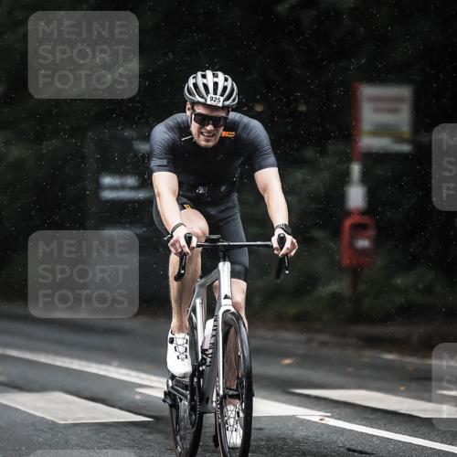 13.09.2026 - Stadtparktriathlon H.Heesch http://msf.ph/oto/10367933 13.09.2026 12:02:52 Radfahren 755, 758, 856, 859, 925, 1020, 1044, 1059 meine-sportfotos.de