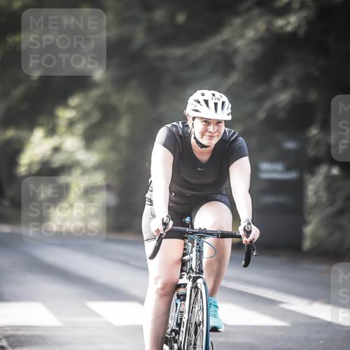 13.09.2026 - Stadtparktriathlon H.Heesch http://msf.ph/oto/10367964 13.09.2026 11:25:14 Radfahren 639, 684, 736, 770, 794, 819 meine-sportfotos.de