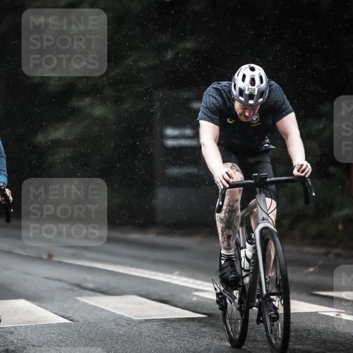 13.09.2026 - Stadtparktriathlon H.Heesch http://msf.ph/oto/10367981 13.09.2026 12:02:54 Radfahren 755, 758, 856, 925, 948, 1020, 1044, 1059 meine-sportfotos.de