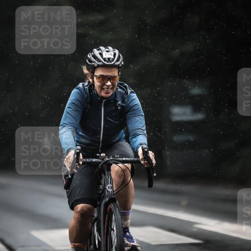 13.09.2026 - Stadtparktriathlon H.Heesch http://msf.ph/oto/10367987 13.09.2026 12:02:55 Radfahren 758, 856, 925, 948, 1020, 1044, 1059 meine-sportfotos.de