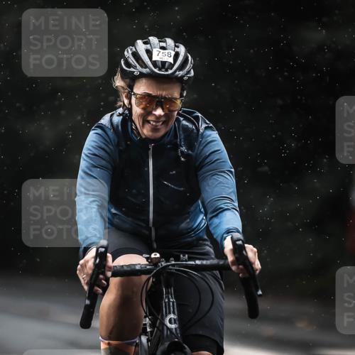 13.09.2026 - Stadtparktriathlon H.Heesch http://msf.ph/oto/10368010 13.09.2026 12:02:55 Radfahren 758, 856, 925, 948, 1020, 1044, 1059 meine-sportfotos.de
