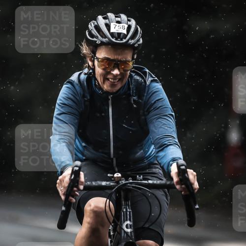 13.09.2026 - Stadtparktriathlon H.Heesch http://msf.ph/oto/10368017 13.09.2026 12:02:55 Radfahren 758, 856, 925, 948, 1020, 1044, 1059 meine-sportfotos.de