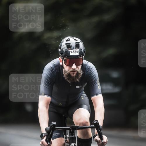 13.09.2026 - Stadtparktriathlon H.Heesch http://msf.ph/oto/10368034 13.09.2026 13:18:36 Radfahren 1288, 1336, 1357, 1380, 1393, 1456 meine-sportfotos.de
