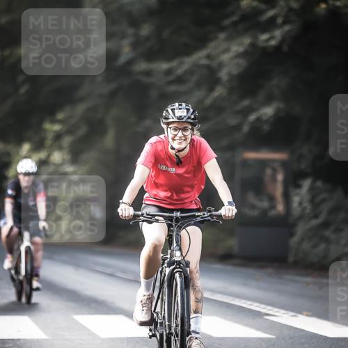 13.09.2026 - Stadtparktriathlon H.Heesch http://msf.ph/oto/10368047 13.09.2026 11:25:22 Radfahren 759, 794, 803 meine-sportfotos.de