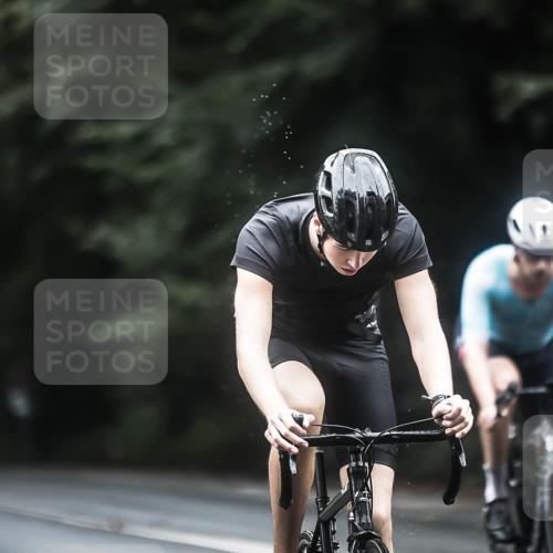 13.09.2026 - Stadtparktriathlon H.Heesch http://msf.ph/oto/10368113 13.09.2026 13:18:53 Radfahren 1243, 1314, 1363, 1392, 1411, 1442, 1463, 1468 meine-sportfotos.de