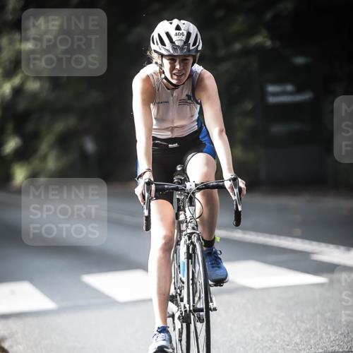 13.09.2026 - Stadtparktriathlon H.Heesch http://msf.ph/oto/10368114 13.09.2026 10:45:48 Radfahren 406, 414, 429, 487, 543, 550, 563 meine-sportfotos.de
