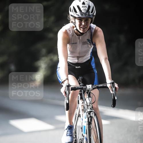 13.09.2026 - Stadtparktriathlon H.Heesch http://msf.ph/oto/10368135 13.09.2026 10:45:49 Radfahren 406, 429, 487, 543, 550, 563 meine-sportfotos.de