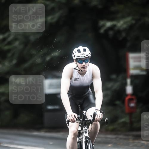 13.09.2026 - Stadtparktriathlon H.Heesch http://msf.ph/oto/10368143 13.09.2026 13:18:58 Radfahren 1212, 1237, 1243, 1314, 1392, 1438, 1442, 1468 meine-sportfotos.de