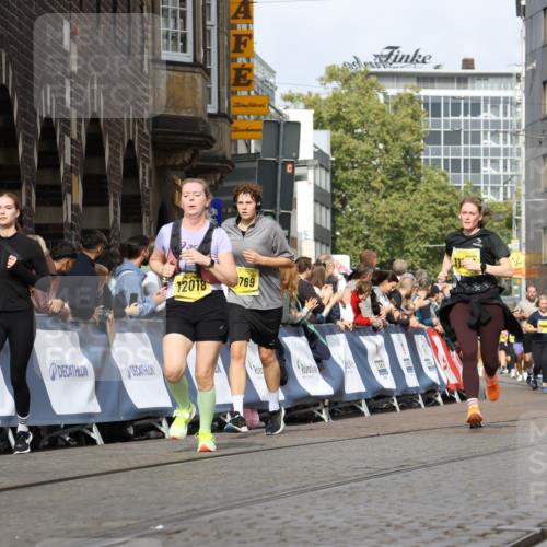 13.09.2026 - 21. swb-Marathon Bremen Strokosch-Dieckow http://msf.ph/oto/10368204 13.09.2026 11:00:36 Ziel 10144, 10677, 10801, 10810, 11016, 11045, 11129, 11524, 11525, 11547, 11587, 11588, 11589, 11623, 11907, 12105, 12106, 12190, 12291, 12352, 12394, 12530, 12531, 10263, 10306, 10367, 10368, 10857, 11055, 11162, 11343, 11475, 11556, 11687, 11797, 11804, 11819, 11838, 11959, 12006, 12397, 12430 meine-sportfotos.de