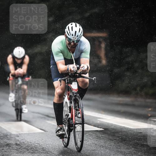 13.09.2026 - Stadtparktriathlon H.Heesch http://msf.ph/oto/10368242 13.09.2026 12:03:13 Radfahren 831, 879, 919, 927, 952, 965, 990, 997 meine-sportfotos.de