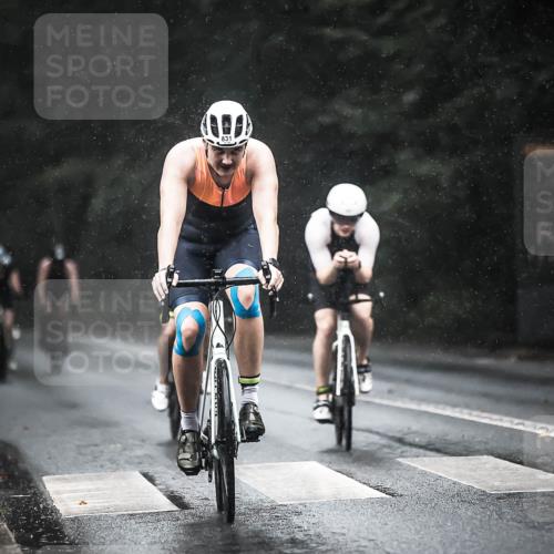 13.09.2026 - Stadtparktriathlon H.Heesch http://msf.ph/oto/10368270 13.09.2026 12:03:14 Radfahren 819, 831, 879, 919, 952, 965, 990, 997 meine-sportfotos.de