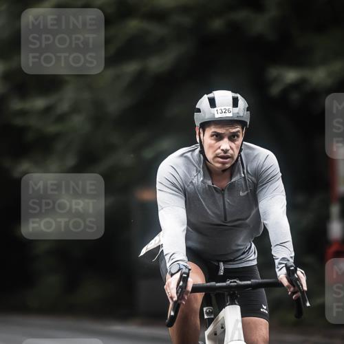 13.09.2026 - Stadtparktriathlon H.Heesch http://msf.ph/oto/10368278 13.09.2026 13:19:07 Radfahren 1212, 1229, 1237, 1326, 1338, 1438, 1471 meine-sportfotos.de