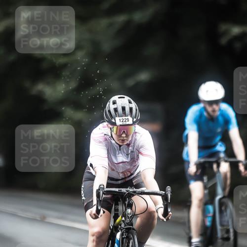 13.09.2026 - Stadtparktriathlon H.Heesch http://msf.ph/oto/10368317 13.09.2026 13:19:12 Radfahren 1229, 1326, 1338, 1439, 1471 meine-sportfotos.de