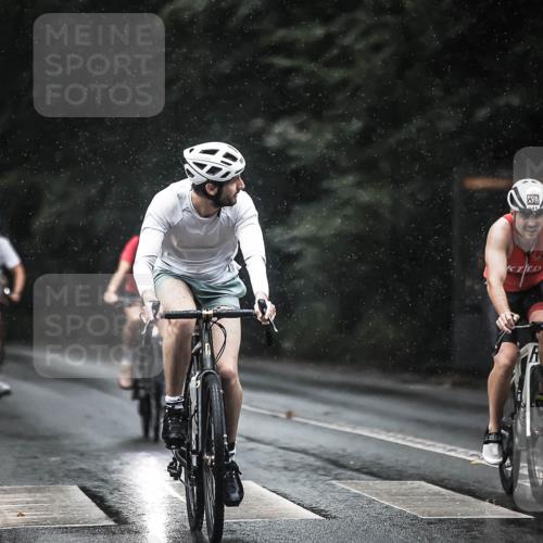 13.09.2026 - Stadtparktriathlon H.Heesch http://msf.ph/oto/10368324 13.09.2026 12:03:41 Radfahren 759, 887, 893, 914, 941, 996 meine-sportfotos.de