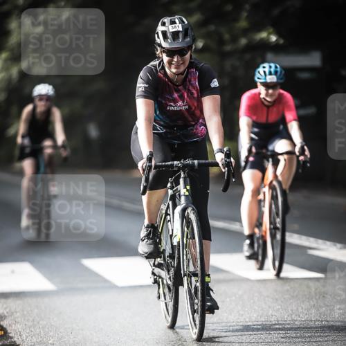 13.09.2026 - Stadtparktriathlon H.Heesch http://msf.ph/oto/10368393 13.09.2026 10:46:14 Radfahren 351, 372, 377, 381, 420, 432, 464 meine-sportfotos.de