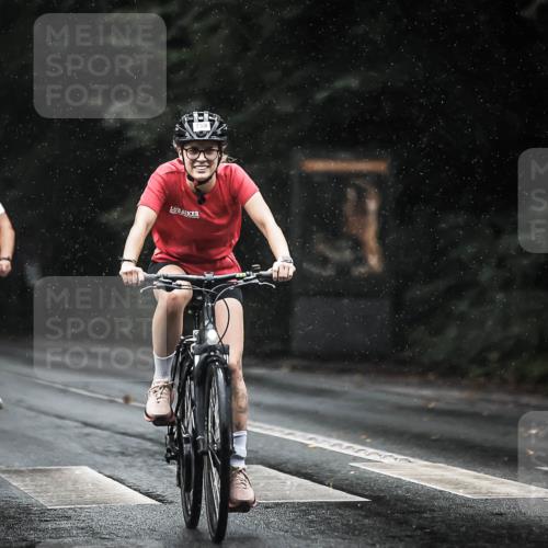 13.09.2026 - Stadtparktriathlon H.Heesch http://msf.ph/oto/10368427 13.09.2026 12:03:43 Radfahren 759, 887, 893, 914, 941, 996 meine-sportfotos.de