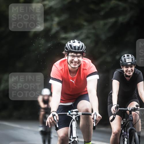 13.09.2026 - Stadtparktriathlon H.Heesch http://msf.ph/oto/10368460 13.09.2026 13:19:29 Radfahren 1334, 1347, 1355, 1356, 1364, 1374, 1388, 1429 meine-sportfotos.de