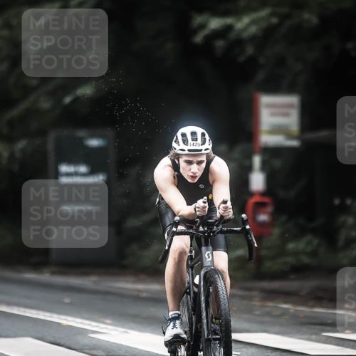 13.09.2026 - Stadtparktriathlon H.Heesch http://msf.ph/oto/10368495 13.09.2026 13:19:31 Radfahren 1334, 1347, 1355, 1356, 1364, 1374, 1388, 1429 meine-sportfotos.de