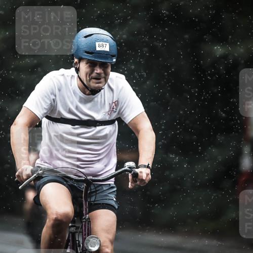 13.09.2026 - Stadtparktriathlon H.Heesch http://msf.ph/oto/10368510 13.09.2026 12:03:45 Radfahren 759, 887, 893, 914, 941, 996, 1053 meine-sportfotos.de