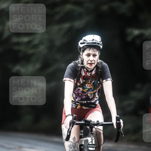 13.09.2026 - Stadtparktriathlon H.Heesch http://msf.ph/oto/10368531 13.09.2026 13:19:34 Radfahren 1334, 1347, 1355, 1356, 1374, 1429 meine-sportfotos.de