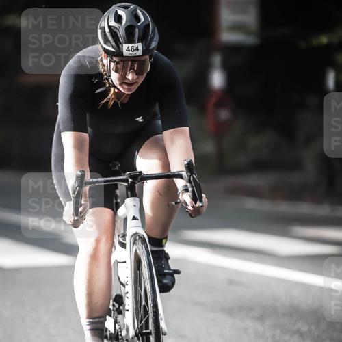 13.09.2026 - Stadtparktriathlon H.Heesch http://msf.ph/oto/10368533 13.09.2026 10:46:20 Radfahren 377, 381, 420, 464 meine-sportfotos.de