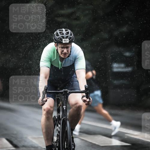 13.09.2026 - Stadtparktriathlon H.Heesch http://msf.ph/oto/10368549 13.09.2026 12:03:47 Radfahren 759, 865, 887, 893, 914, 941, 996, 1008, 1053 meine-sportfotos.de