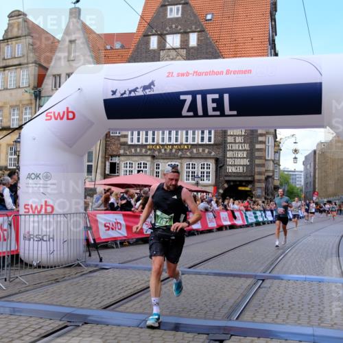 13.09.2026 - 21. swb-Marathon Bremen Tim E. http://msf.ph/oto/10368577 13.09.2026 13:05:33 Ziel 439, 1822, 2297, 3196, 3365, 4025, 4729, 5092, 7102, 9273 meine-sportfotos.de