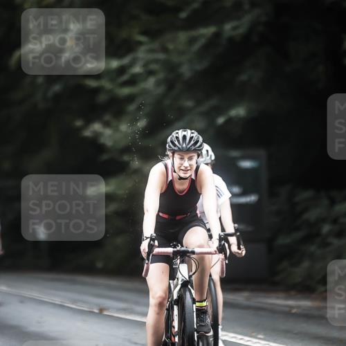 13.09.2026 - Stadtparktriathlon H.Heesch http://msf.ph/oto/10368578 13.09.2026 13:19:43 Radfahren 1348, 1373, 1409, 1425, 1448 meine-sportfotos.de