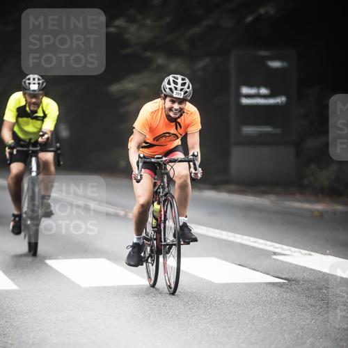 13.09.2026 - Stadtparktriathlon H.Heesch http://msf.ph/oto/10368591 13.09.2026 10:17:58 Radfahren 283, 316, 364, 395, 421 meine-sportfotos.de