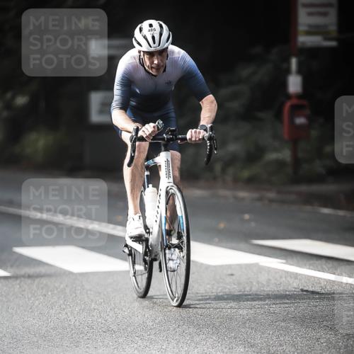 13.09.2026 - Stadtparktriathlon H.Heesch http://msf.ph/oto/10368600 13.09.2026 10:46:38 Radfahren 486 meine-sportfotos.de
