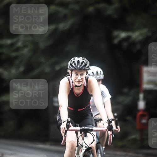 13.09.2026 - Stadtparktriathlon H.Heesch http://msf.ph/oto/10368609 13.09.2026 13:19:43 Radfahren 1348, 1373, 1409, 1425, 1448 meine-sportfotos.de