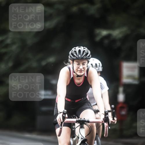 13.09.2026 - Stadtparktriathlon H.Heesch http://msf.ph/oto/10368615 13.09.2026 13:19:43 Radfahren 1348, 1373, 1409, 1425, 1448 meine-sportfotos.de