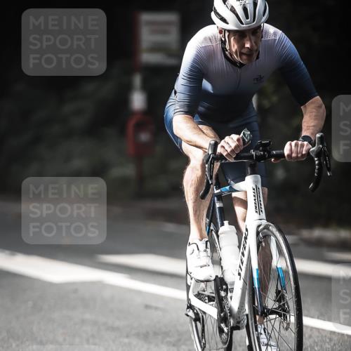 13.09.2026 - Stadtparktriathlon H.Heesch http://msf.ph/oto/10368631 13.09.2026 10:46:39 Radfahren 486 meine-sportfotos.de