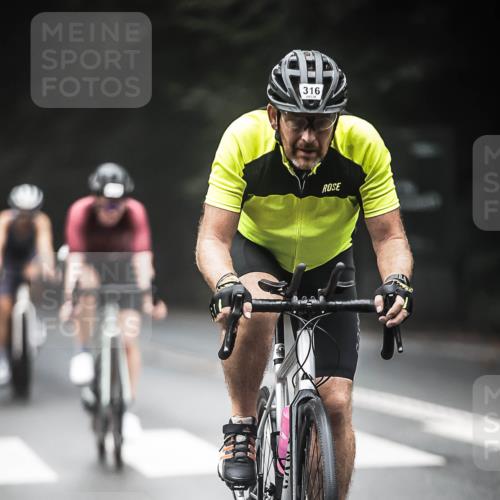 13.09.2026 - Stadtparktriathlon H.Heesch http://msf.ph/oto/10368661 13.09.2026 10:17:59 Radfahren 283, 316, 364, 395, 421 meine-sportfotos.de