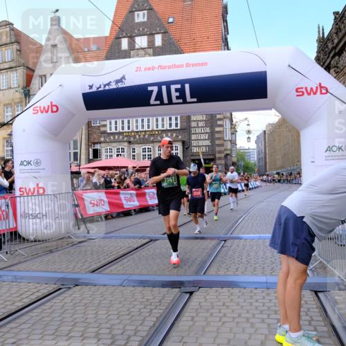 13.09.2026 - 21. swb-Marathon Bremen Tim E. http://msf.ph/oto/10368662 13.09.2026 13:05:51 Ziel 439, 1301, 1562, 1879, 3242, 3271, 5092, 5199, 5725, 6579, 7141 meine-sportfotos.de