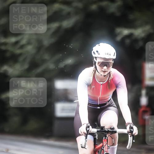 13.09.2026 - Stadtparktriathlon H.Heesch http://msf.ph/oto/10368697 13.09.2026 13:19:51 Radfahren 1348, 1409, 1458, 1512 meine-sportfotos.de