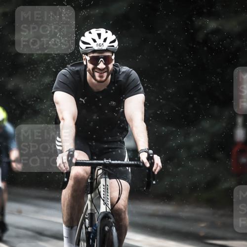13.09.2026 - Stadtparktriathlon H.Heesch http://msf.ph/oto/10368701 13.09.2026 12:03:53 Radfahren 865, 873, 893, 1008, 1030, 1053 meine-sportfotos.de