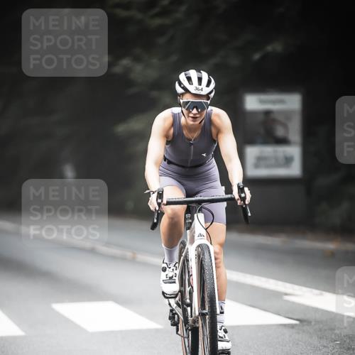 13.09.2026 - Stadtparktriathlon H.Heesch http://msf.ph/oto/10368707 13.09.2026 10:18:01 Radfahren 316, 364, 395, 421 meine-sportfotos.de
