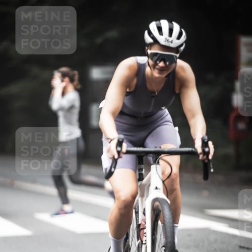 13.09.2026 - Stadtparktriathlon H.Heesch http://msf.ph/oto/10368728 13.09.2026 10:18:02 Radfahren 316, 364, 395, 421, 463 meine-sportfotos.de