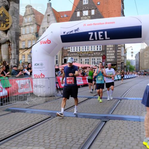 13.09.2026 - 21. swb-Marathon Bremen Tim E. http://msf.ph/oto/10368737 13.09.2026 13:05:54 Ziel 1301, 1562, 1879, 2538, 3242, 3271, 5199, 5725, 6579, 7141 meine-sportfotos.de