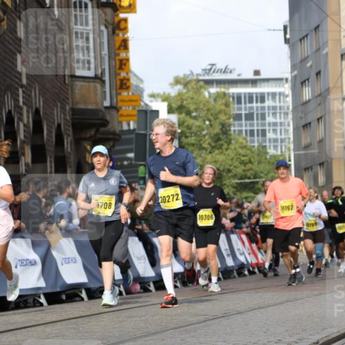 13.09.2026 - 21. swb-Marathon Bremen Strokosch-Dieckow http://msf.ph/oto/10368740 13.09.2026 11:00:43 Ziel 10144, 10369, 10677, 10801, 10810, 11016, 11045, 11126, 11129, 11547, 11623, 11769, 12018, 12105, 12106, 12190, 12291, 12394, 12530, 12531, 10093, 10367, 10368, 10753, 10857, 11055, 11247, 11359, 11540, 11728, 11797, 11804, 11819, 11959, 12006, 12116, 12397, 12428 meine-sportfotos.de