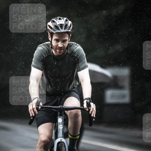 13.09.2026 - Stadtparktriathlon H.Heesch http://msf.ph/oto/10368755 13.09.2026 12:03:56 Radfahren 833, 865, 873, 958, 1008, 1030, 1053 meine-sportfotos.de