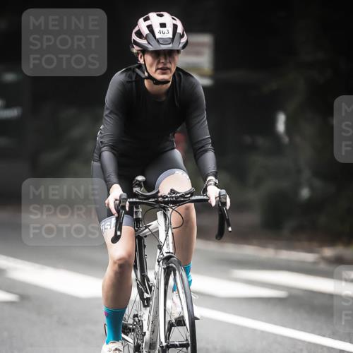 13.09.2026 - Stadtparktriathlon H.Heesch http://msf.ph/oto/10368777 13.09.2026 10:18:09 Radfahren 210, 459, 463 meine-sportfotos.de