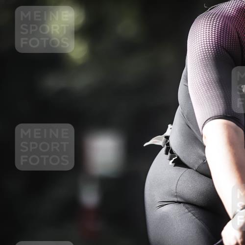 13.09.2026 - Stadtparktriathlon H.Heesch http://msf.ph/oto/10368791 13.09.2026 10:46:54 Radfahren 382, 394, 443, 468, 533 meine-sportfotos.de