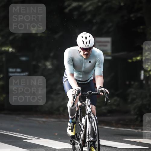 13.09.2026 - Stadtparktriathlon H.Heesch http://msf.ph/oto/10368798 13.09.2026 10:46:57 Radfahren 394, 443, 468, 533, 572 meine-sportfotos.de