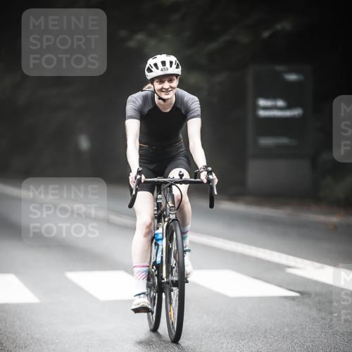 13.09.2026 - Stadtparktriathlon H.Heesch http://msf.ph/oto/10368800 13.09.2026 10:18:11 Radfahren 210, 311, 459, 463 meine-sportfotos.de